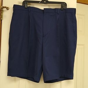 NWOT Walter Hagen Men's golf shorts